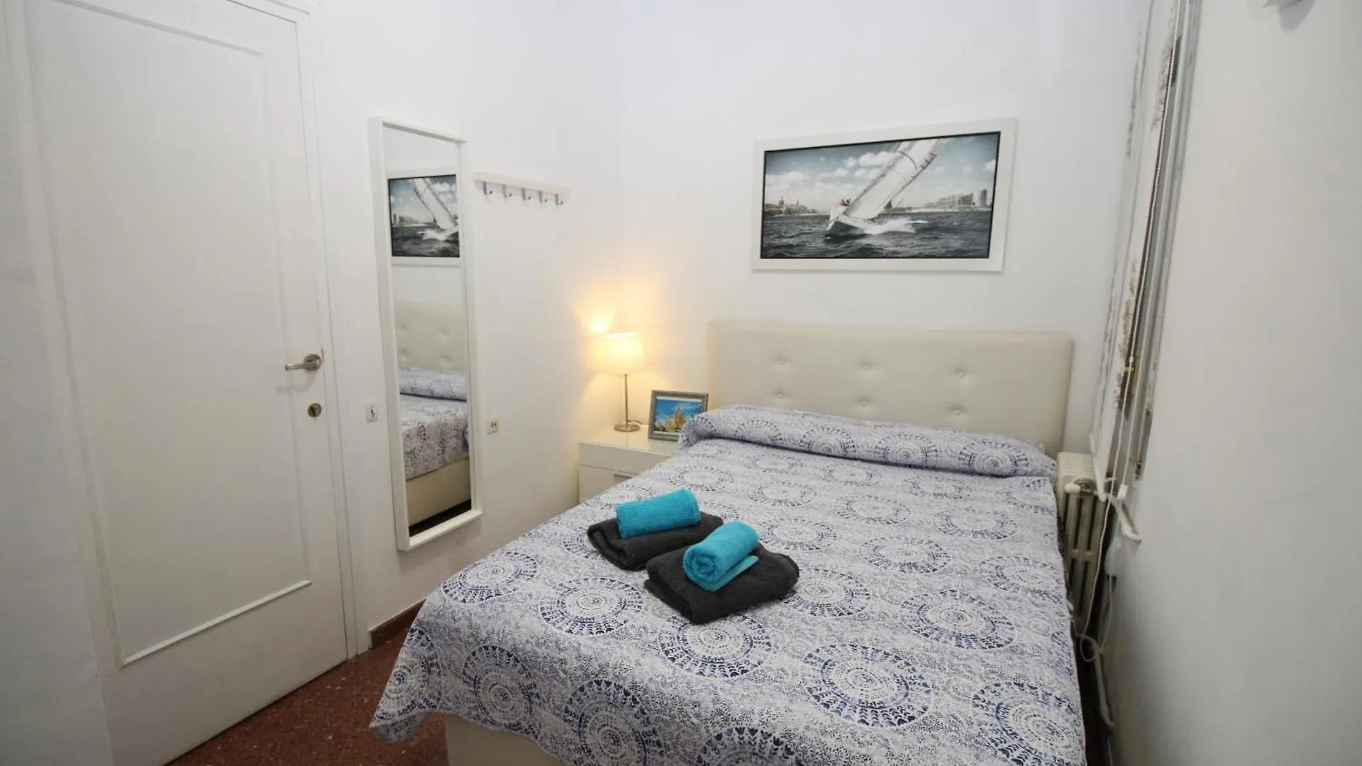 Habitaciones Viladomat Barcelona