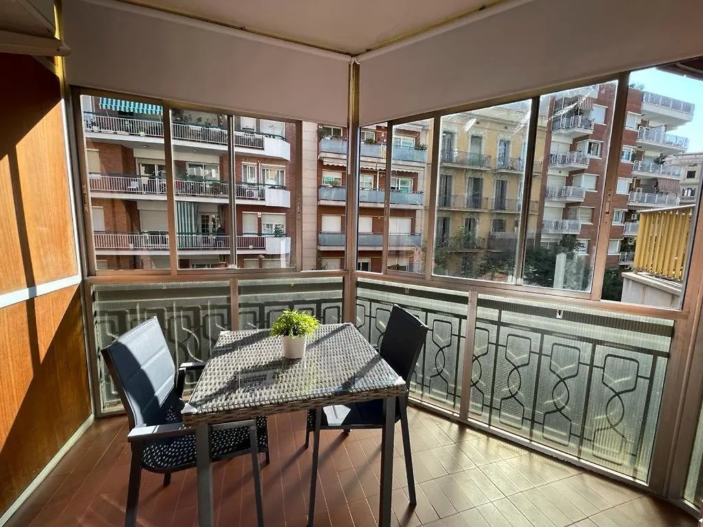 Habitaciones Viladomat Barcelona